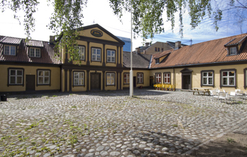 Arbeid på offentlig eide bygninger må legges ut på Doffin. Mangelsgården, Prins Christian Augusts Minde, Oslo. Foto: Omsorgsbygg