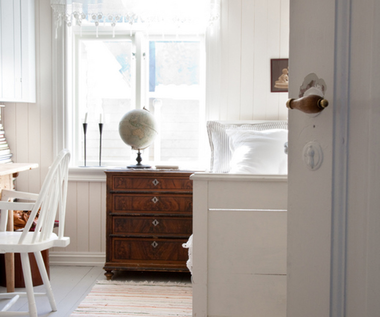 La lyset komme inn. Foto: Liv J Sandvik Jakobsen
