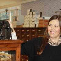 Torill Margrethe Løvstad, har drevet bygningsvernbutikken MOLO AS i Oslo siden 2003. Foto: Christel Wigen Grøndahl, Bygg og Bevar