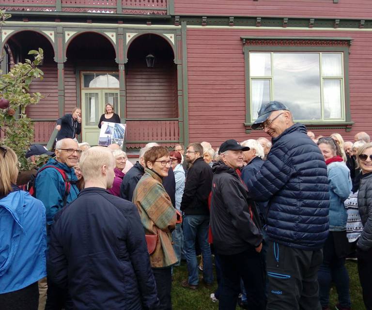 Omvisning_foredrag_Villa_Bergfall_12.jpg